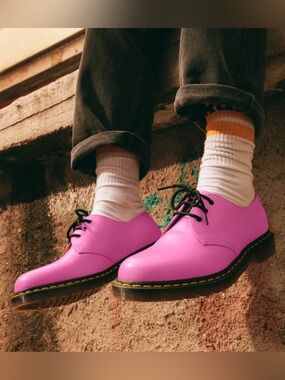 DR MARTENS 1461 pink leather lace up oxfords shoes women’s 7 new